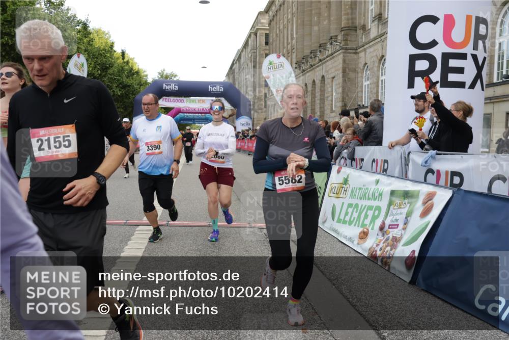 06.09.2026 - CURREX Alsterlauf Yannick Fuchs http://msf.ph/oto/10202414 06.09.2026 10:08:26 Ziel 2035, 2080, 2105, 2155, 2440, 2504, 3093, 3352, 3390, 4146, 4169, 4247, 4399, 4447, 5030, 5342, 5502, 5582, 6230, 6473, 8045, 8297 meine-sportfotos.de