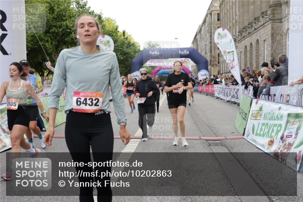 06.09.2026 - CURREX Alsterlauf Yannick Fuchs http://msf.ph/oto/10202863 06.09.2026 10:08:30 Ziel 2035, 2080, 2105, 2155, 2504, 3082, 3093, 3390, 3889, 4146, 4247, 4399, 4447, 4476, 4651, 5030, 5140, 5582, 5854, 6230 meine-sportfotos.de