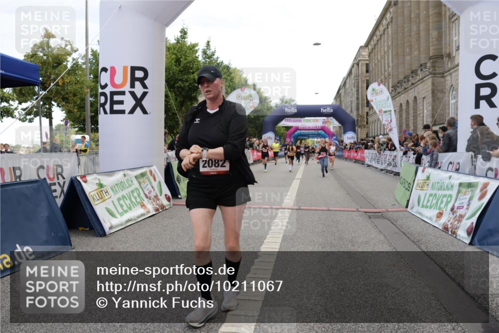 06.09.2026 - CURREX Alsterlauf Yannick Fuchs http://msf.ph/oto/10211067 06.09.2026 10:09:27 Ziel 2082, 2201, 2466, 2707, 2919, 3332, 3573, 4222, 4280, 4328, 4536, 4815, 4986, 5126, 5241, 6070, 8271, 8294 meine-sportfotos.de