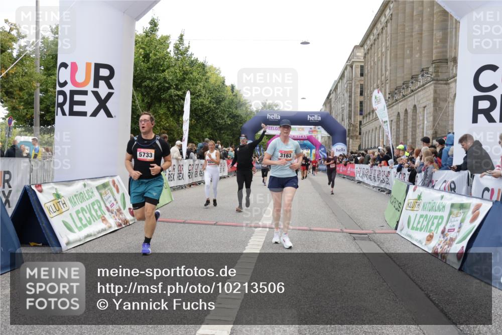 06.09.2026 - CURREX Alsterlauf Yannick Fuchs http://msf.ph/oto/10213506 06.09.2026 10:09:59 Ziel 2467, 3163, 3213, 3326, 4242, 4244, 4507, 5733, 6410 meine-sportfotos.de