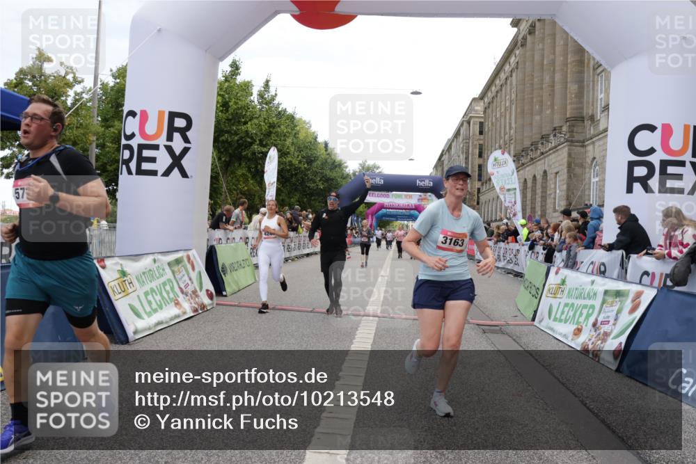 06.09.2026 - CURREX Alsterlauf Yannick Fuchs http://msf.ph/oto/10213548 06.09.2026 10:10:00 Ziel 2467, 3163, 3213, 3326, 4242, 4244, 4507, 5733 meine-sportfotos.de
