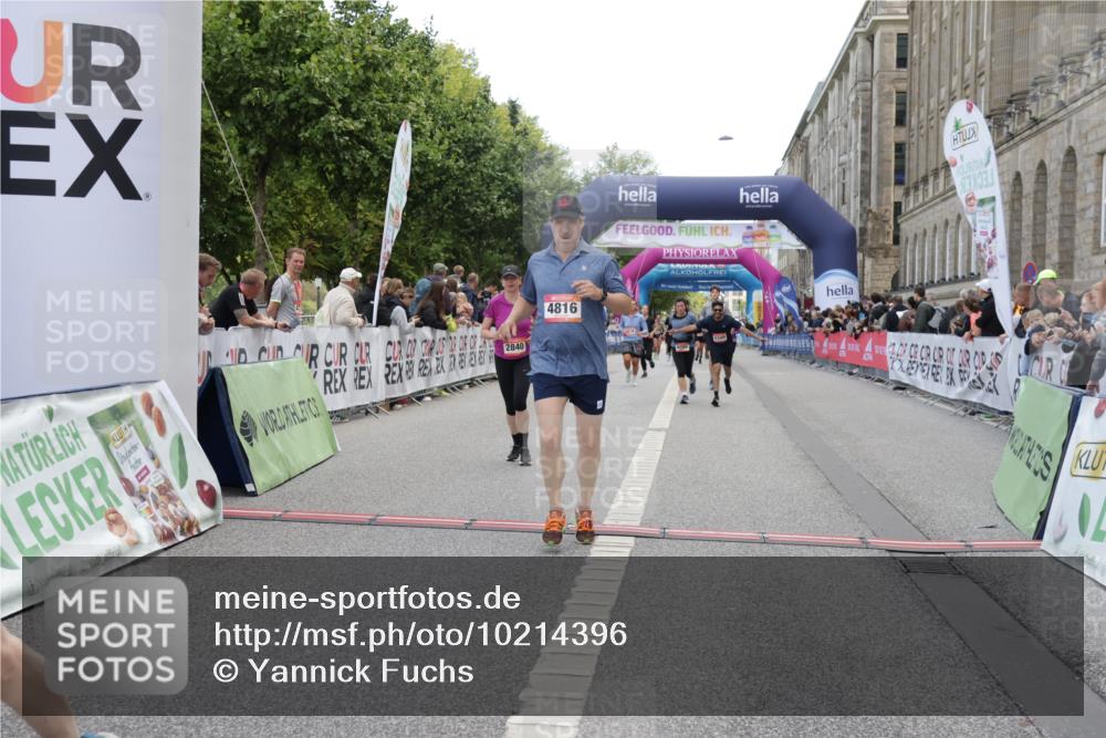 06.09.2026 - CURREX Alsterlauf Yannick Fuchs http://msf.ph/oto/10214396 06.09.2026 10:10:22 Ziel 2747, 4166, 4402, 4775, 4816, 4855, 4984, 5008, 5558, 6165, 6349, 8034 meine-sportfotos.de