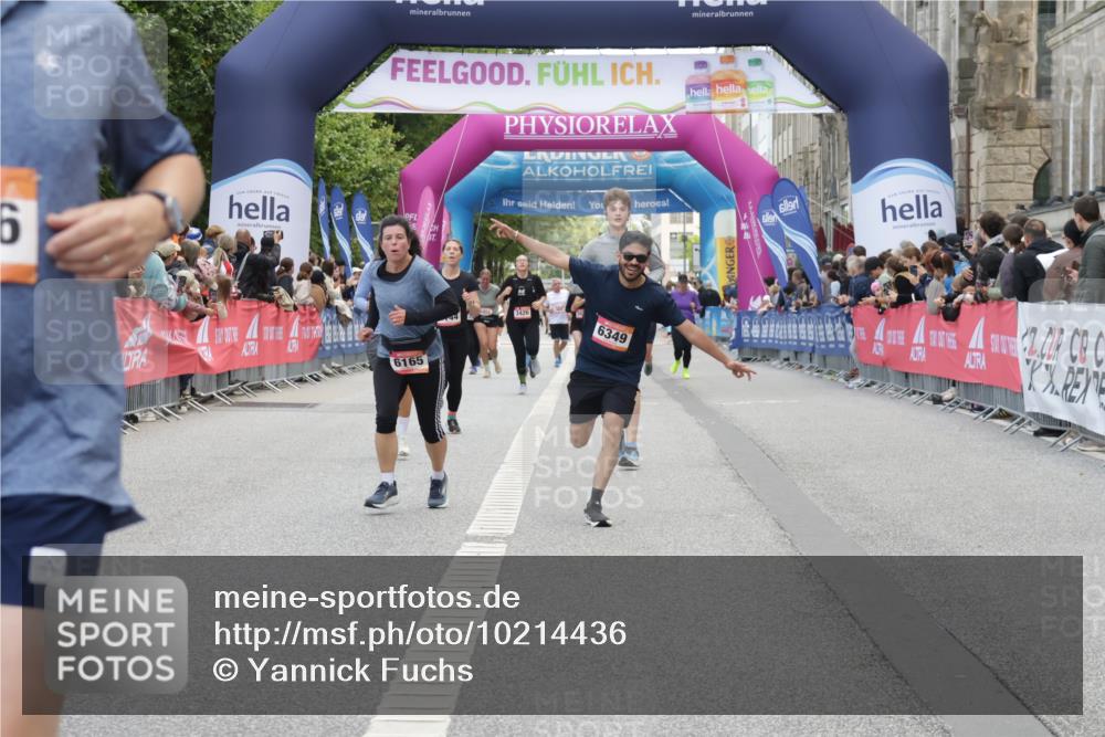 06.09.2026 - CURREX Alsterlauf Yannick Fuchs http://msf.ph/oto/10214436 06.09.2026 10:10:24 Ziel 4144, 4166, 4239, 4402, 4694, 4775, 4816, 4855, 4984, 5558, 6165, 6349, 8034 meine-sportfotos.de