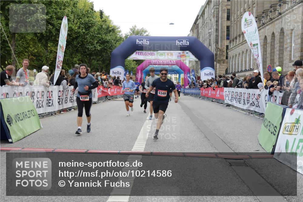 06.09.2026 - CURREX Alsterlauf Yannick Fuchs http://msf.ph/oto/10214586 06.09.2026 10:10:26 Ziel 4144, 4239, 4402, 4694, 4775, 4816, 4855, 5558, 6165, 6349, 8034 meine-sportfotos.de