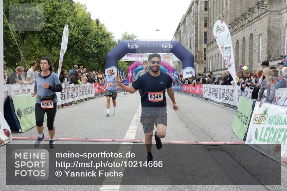 06.09.2026 - CURREX Alsterlauf Yannick Fuchs http://msf.ph/oto/10214666 06.09.2026 10:10:27 Ziel 4144, 4239, 4402, 4694, 4775, 4816, 4855, 5558, 6165, 6349, 8034 meine-sportfotos.de