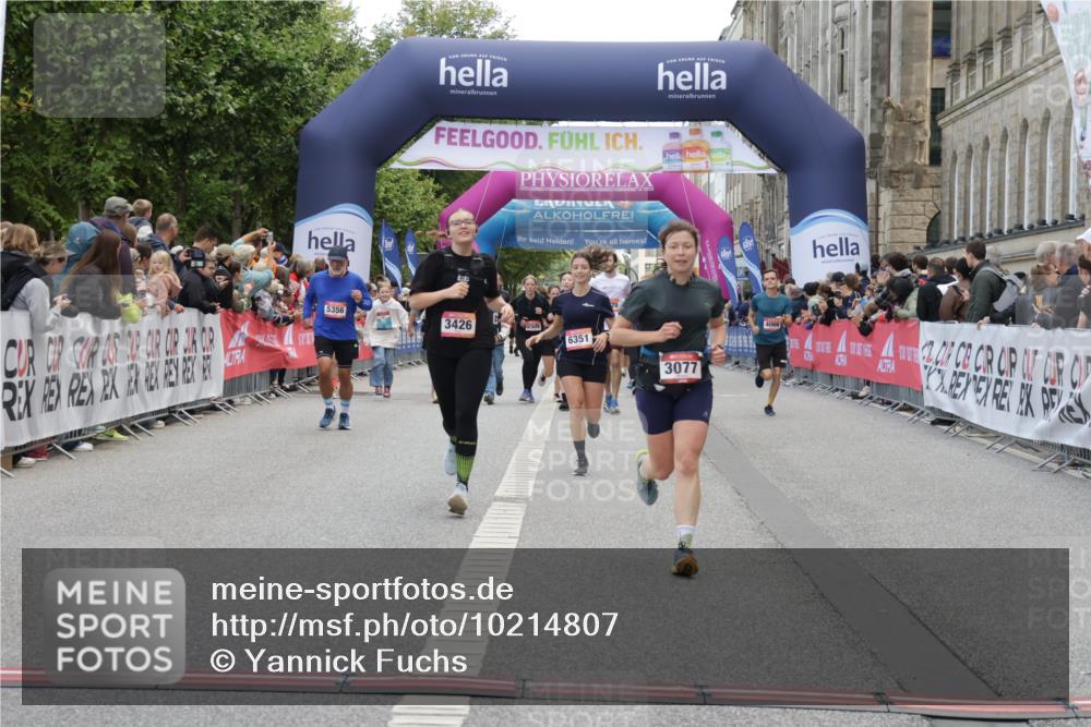 06.09.2026 - CURREX Alsterlauf Yannick Fuchs http://msf.ph/oto/10214807 06.09.2026 10:10:32 Ziel 3077, 3278, 3426, 4144, 4239, 4694, 5356, 6165, 6349, 6351 meine-sportfotos.de