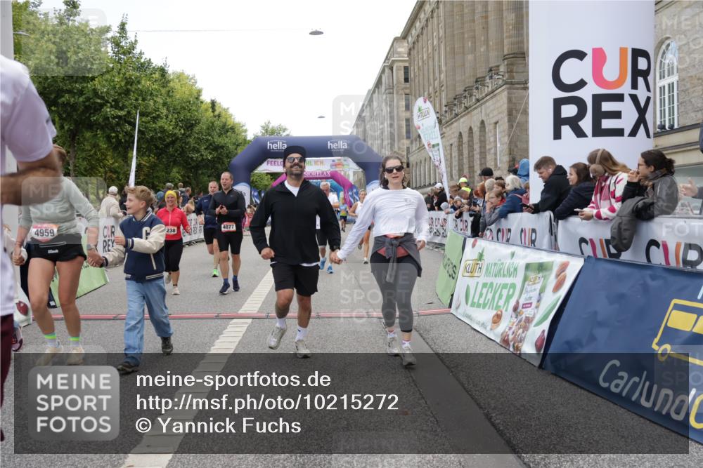 06.09.2026 - CURREX Alsterlauf Yannick Fuchs http://msf.ph/oto/10215272 06.09.2026 10:10:42 Ziel 2058, 2509, 2589, 2670, 2674, 3127, 3278, 3345, 3649, 3930, 4066, 4077, 4167, 4211, 4238, 4697, 4959, 5356, 6220, 6351 meine-sportfotos.de