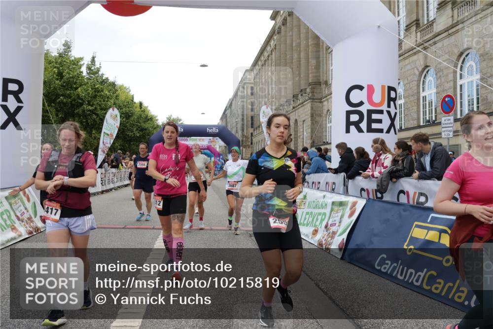 06.09.2026 - CURREX Alsterlauf Yannick Fuchs http://msf.ph/oto/10215819 06.09.2026 10:10:59 Ziel 2226, 2312, 2417, 2427, 2552, 2566, 2616, 2732, 2982, 3171, 3685, 3687, 3988, 3995, 5141, 5142, 5555, 5826, 5898, 6088, 8292 meine-sportfotos.de
