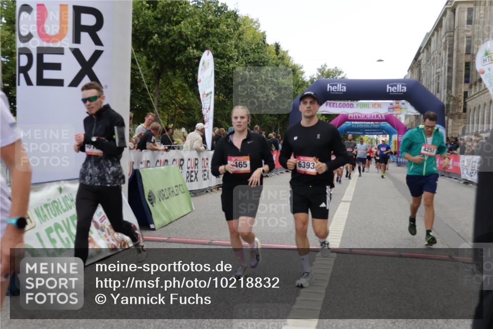 06.09.2026 - CURREX Alsterlauf Yannick Fuchs http://msf.ph/oto/10218832 06.09.2026 10:11:21 Ziel 2979, 2980, 4251, 4442, 4517, 4612, 4782, 4783, 5327, 5351, 5392, 5532, 5647, 5818, 6100, 6103, 6393, 6465 meine-sportfotos.de