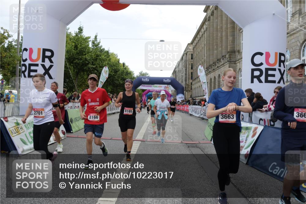 06.09.2026 - CURREX Alsterlauf Yannick Fuchs http://msf.ph/oto/10223017 06.09.2026 10:11:50 Ziel 2110, 2125, 2192, 2701, 3060, 3662, 3663, 3704, 4276, 4611, 4653, 5197, 5292, 6019, 6166, 6362, 6467, 8165, 8166 meine-sportfotos.de