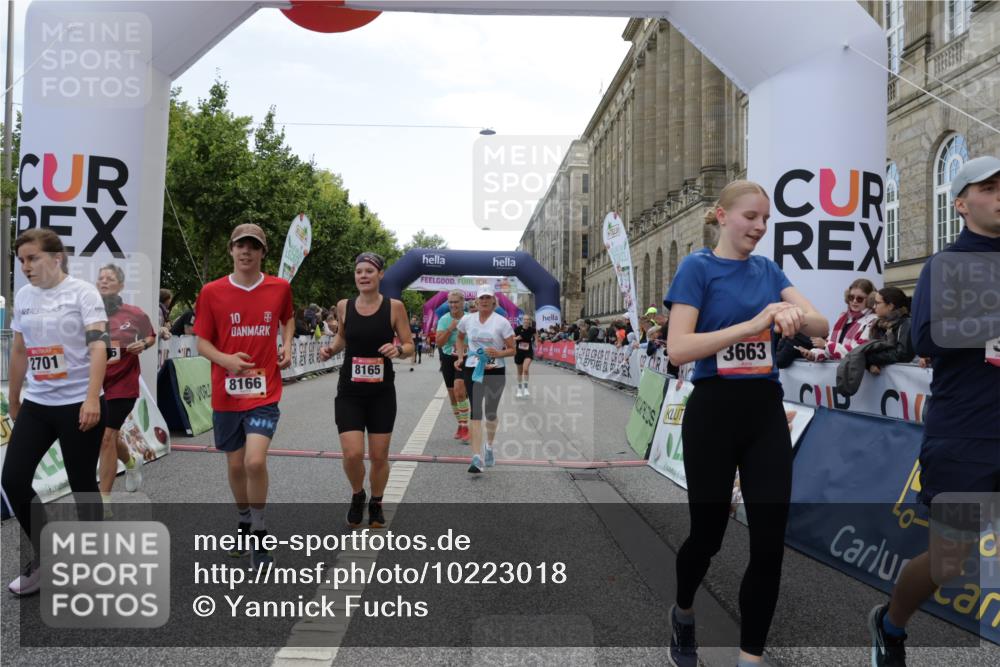 06.09.2026 - CURREX Alsterlauf Yannick Fuchs http://msf.ph/oto/10223018 06.09.2026 10:11:50 Ziel 2110, 2125, 2192, 2701, 3060, 3662, 3663, 3704, 4276, 4611, 4653, 5197, 5292, 6019, 6166, 6362, 6467, 8165, 8166 meine-sportfotos.de