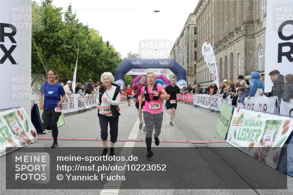 06.09.2026 - CURREX Alsterlauf Yannick Fuchs http://msf.ph/oto/10223052 06.09.2026 10:11:59 Ziel 3198, 3761, 3776, 3777, 4223, 4653, 4787, 4790, 5197, 5292, 6467 meine-sportfotos.de
