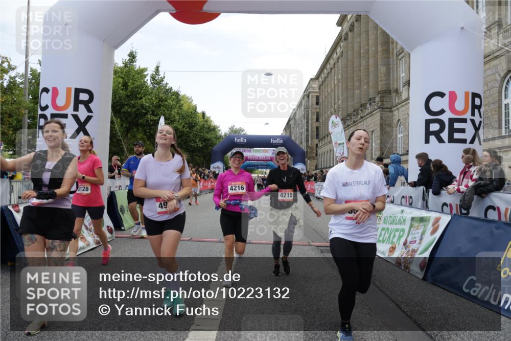 06.09.2026 - CURREX Alsterlauf Yannick Fuchs http://msf.ph/oto/10223132 06.09.2026 10:12:09 Ziel 3108, 3128, 3557, 3601, 3761, 4215, 4216, 4223, 4946, 4957, 4958, 6271 meine-sportfotos.de
