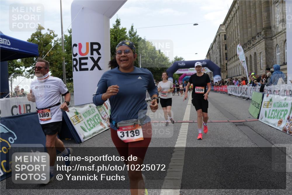 06.09.2026 - CURREX Alsterlauf Yannick Fuchs http://msf.ph/oto/10225072 06.09.2026 10:12:44 Ziel 2219, 2750, 2942, 3139, 3162, 3616, 3710, 4302, 4482, 4825, 5369, 5809, 6237, 8227 meine-sportfotos.de