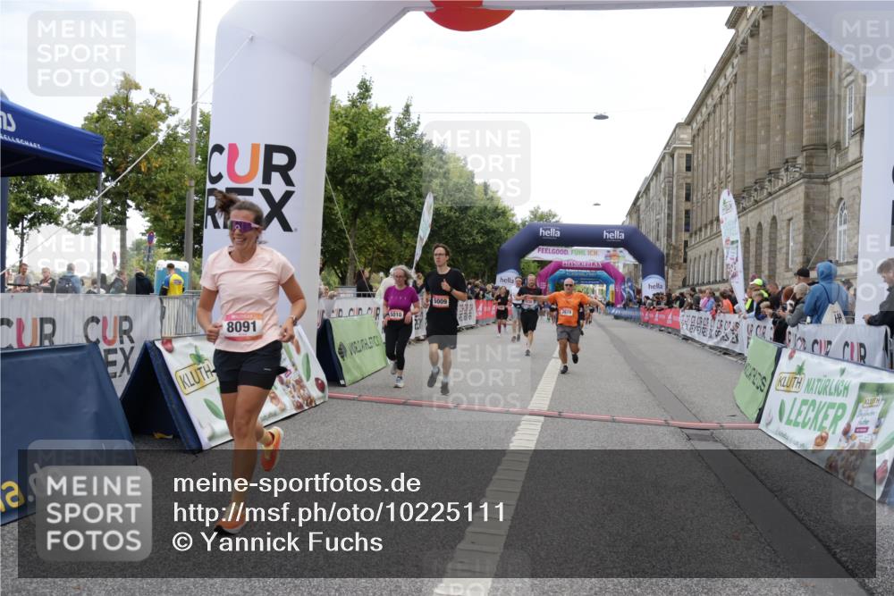 06.09.2026 - CURREX Alsterlauf Yannick Fuchs http://msf.ph/oto/10225111 06.09.2026 10:12:52 Ziel 2193, 2678, 2942, 4825, 5009, 5010, 5335, 6235, 8091 meine-sportfotos.de