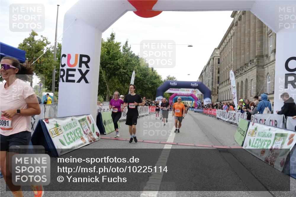 06.09.2026 - CURREX Alsterlauf Yannick Fuchs http://msf.ph/oto/10225114 06.09.2026 10:12:53 Ziel 2193, 2493, 2678, 2942, 4825, 5009, 5010, 5335, 6235, 8091 meine-sportfotos.de