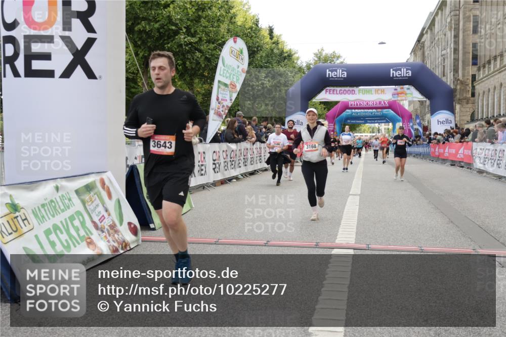 06.09.2026 - CURREX Alsterlauf Yannick Fuchs http://msf.ph/oto/10225277 06.09.2026 10:13:36 Ziel 2596, 2601, 3061, 3168, 3186, 3187, 3467, 3643, 5688, 6348 meine-sportfotos.de