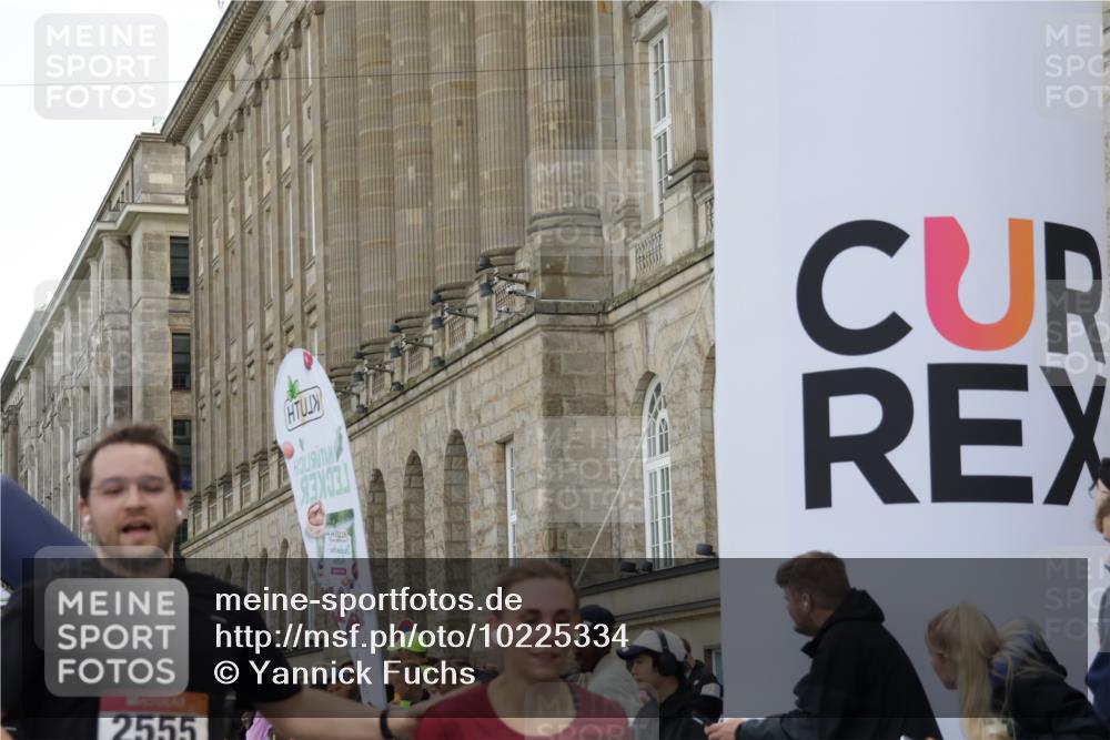 06.09.2026 - CURREX Alsterlauf Yannick Fuchs http://msf.ph/oto/10225334 06.09.2026 10:13:57 Ziel 2555, 2560, 2818, 3017, 3510, 3558, 3796, 4398, 4595, 4596, 5438, 5440, 5715, 5843, 6095, 6096, 6289 meine-sportfotos.de
