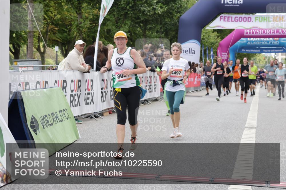 06.09.2026 - CURREX Alsterlauf Yannick Fuchs http://msf.ph/oto/10225590 06.09.2026 10:15:04 Ziel 2789, 2860, 3134, 3614, 3630, 3631, 4281, 4497, 5896, 8081 meine-sportfotos.de