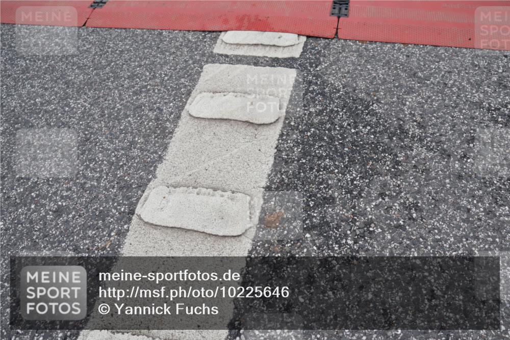 06.09.2026 - CURREX Alsterlauf Yannick Fuchs http://msf.ph/oto/10225646 06.09.2026 10:15:27 Ziel 2503, 2690, 3188, 3834, 4354, 4392, 5187, 5632, 5797, 6205, 6288, 6461 meine-sportfotos.de