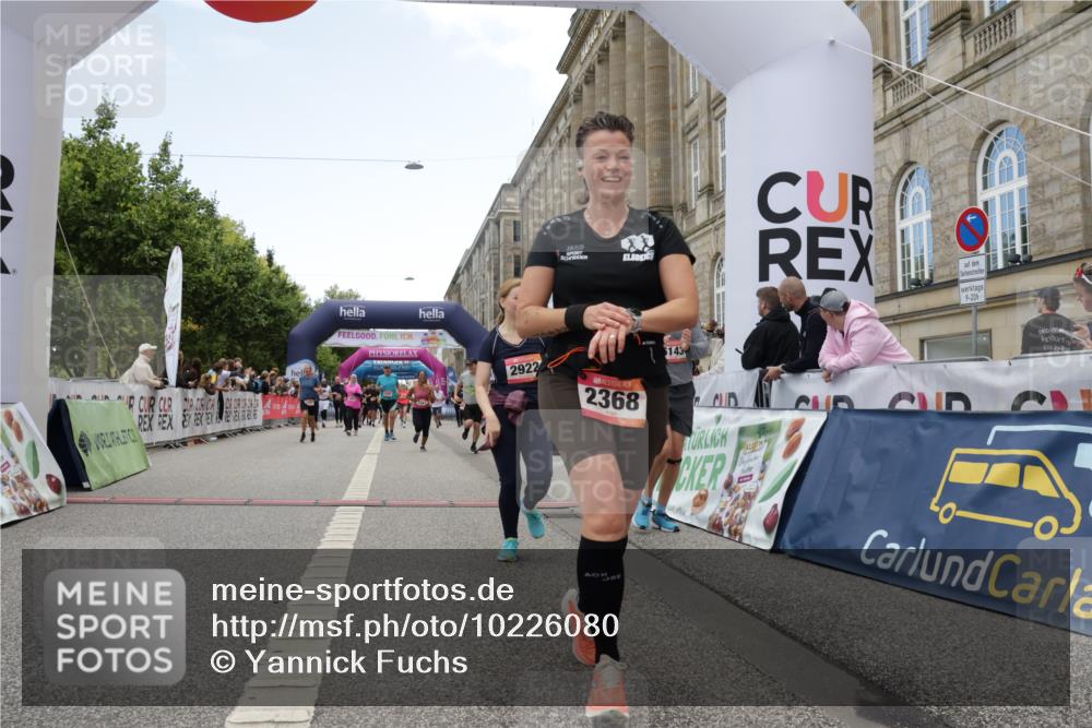06.09.2026 - CURREX Alsterlauf Yannick Fuchs http://msf.ph/oto/10226080 06.09.2026 10:17:22 Ziel 2368, 2546, 2547, 2922, 5615, 5820, 5872, 5876, 6081, 6143 meine-sportfotos.de