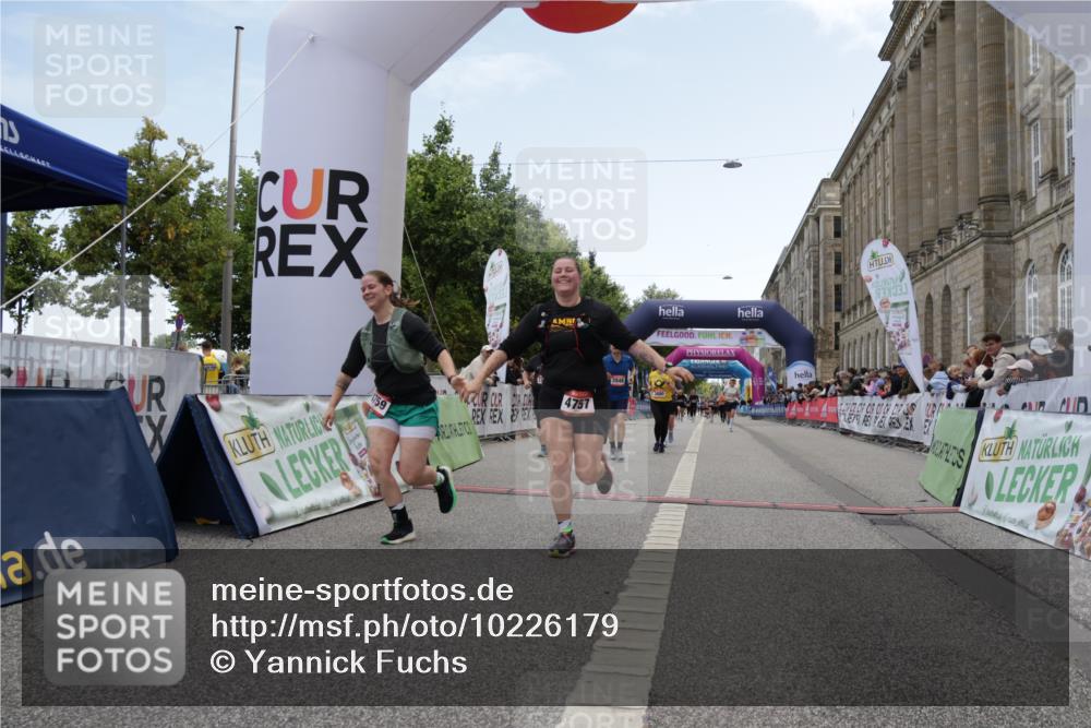 06.09.2026 - CURREX Alsterlauf Yannick Fuchs http://msf.ph/oto/10226179 06.09.2026 10:17:47 Ziel 2070, 2795, 3680, 3797, 3823, 3948, 4757, 4759, 5177, 5491 meine-sportfotos.de