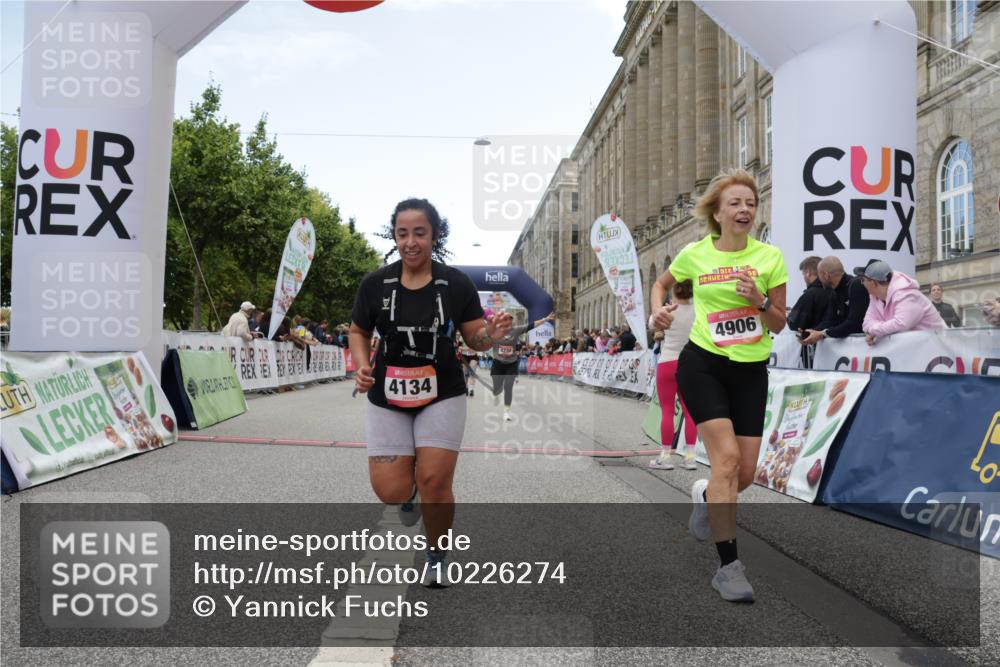 06.09.2026 - CURREX Alsterlauf Yannick Fuchs http://msf.ph/oto/10226274 06.09.2026 10:18:08 Ziel 1297, 2026, 2208, 2209, 2920, 2928, 3018, 3917, 4134, 4232, 4906, 4915 meine-sportfotos.de
