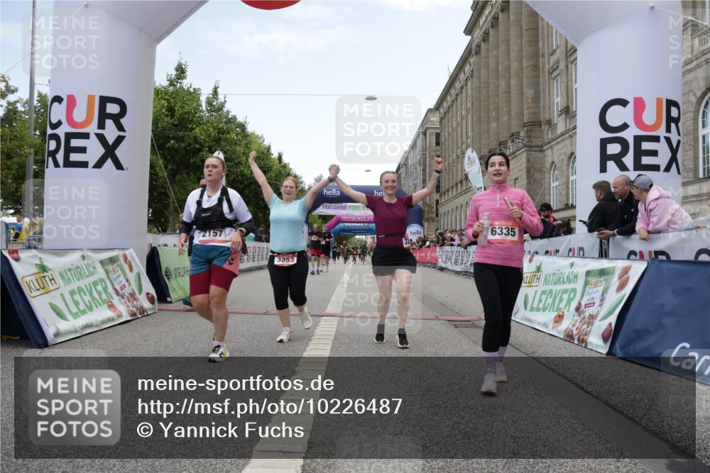 06.09.2026 - CURREX Alsterlauf Yannick Fuchs http://msf.ph/oto/10226487 06.09.2026 10:18:57 Ziel 2157, 2872, 3253, 3272, 3324, 3325, 4044, 4500, 6335 meine-sportfotos.de