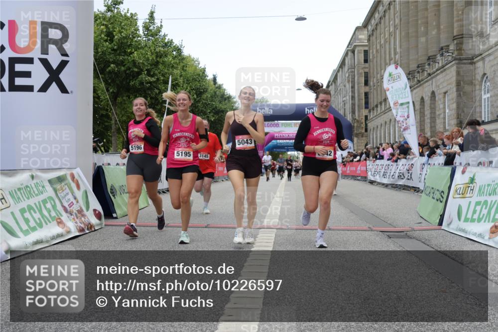 06.09.2026 - CURREX Alsterlauf Yannick Fuchs http://msf.ph/oto/10226597 06.09.2026 10:19:36 Ziel 2292, 2293, 3145, 4480, 5042, 5043, 5195, 5196, 5376, 5648 meine-sportfotos.de