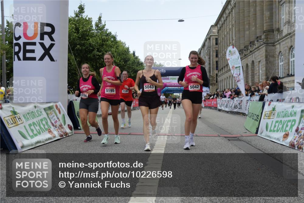 06.09.2026 - CURREX Alsterlauf Yannick Fuchs http://msf.ph/oto/10226598 06.09.2026 10:19:37 Ziel 2292, 2293, 3145, 4480, 5042, 5043, 5195, 5196, 5376, 5648 meine-sportfotos.de