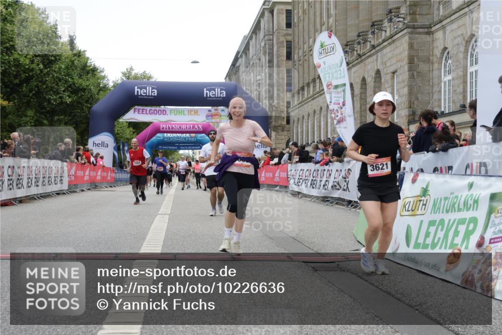 06.09.2026 - CURREX Alsterlauf Yannick Fuchs http://msf.ph/oto/10226636 06.09.2026 10:19:50 Ziel 3359, 3621, 3642, 3684, 5172, 5281 meine-sportfotos.de