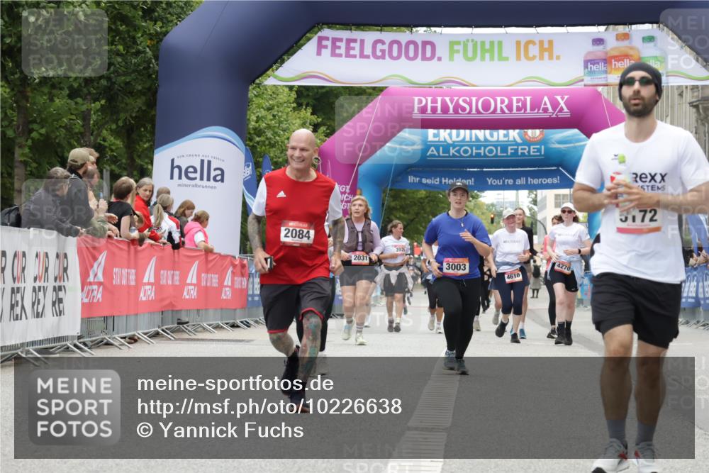 06.09.2026 - CURREX Alsterlauf Yannick Fuchs http://msf.ph/oto/10226638 06.09.2026 10:19:51 Ziel 2084, 3003, 3359, 3621, 3642, 3684, 5172, 5281 meine-sportfotos.de
