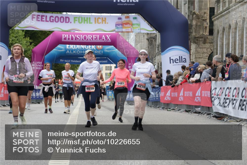 06.09.2026 - CURREX Alsterlauf Yannick Fuchs http://msf.ph/oto/10226655 06.09.2026 10:19:58 Ziel 2031, 2084, 3003, 3359, 3417, 4270, 4610, 4767, 5172 meine-sportfotos.de