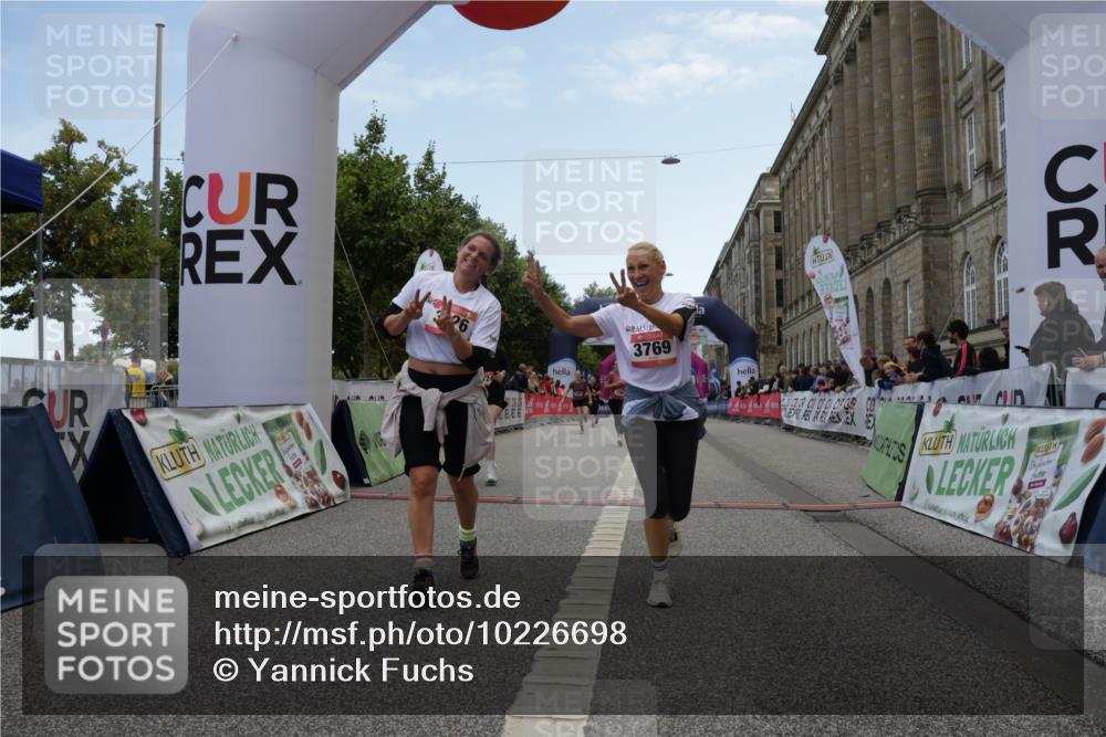 06.09.2026 - CURREX Alsterlauf Yannick Fuchs http://msf.ph/oto/10226698 06.09.2026 10:20:10 Ziel 2031, 2043, 2482, 2483, 3204, 3308, 3769, 3926, 4610, 4724, 5580, 5581 meine-sportfotos.de