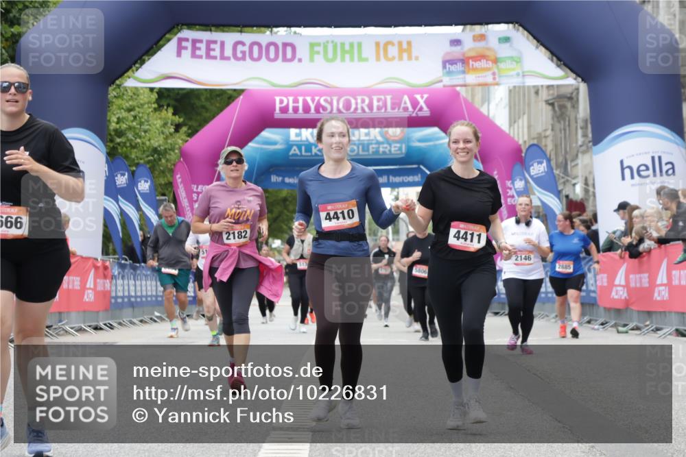 06.09.2026 - CURREX Alsterlauf Yannick Fuchs http://msf.ph/oto/10226831 06.09.2026 10:20:48 Ziel 4171, 4410, 4411, 4666, 5336, 5337, 6177, 6389, 6459 meine-sportfotos.de