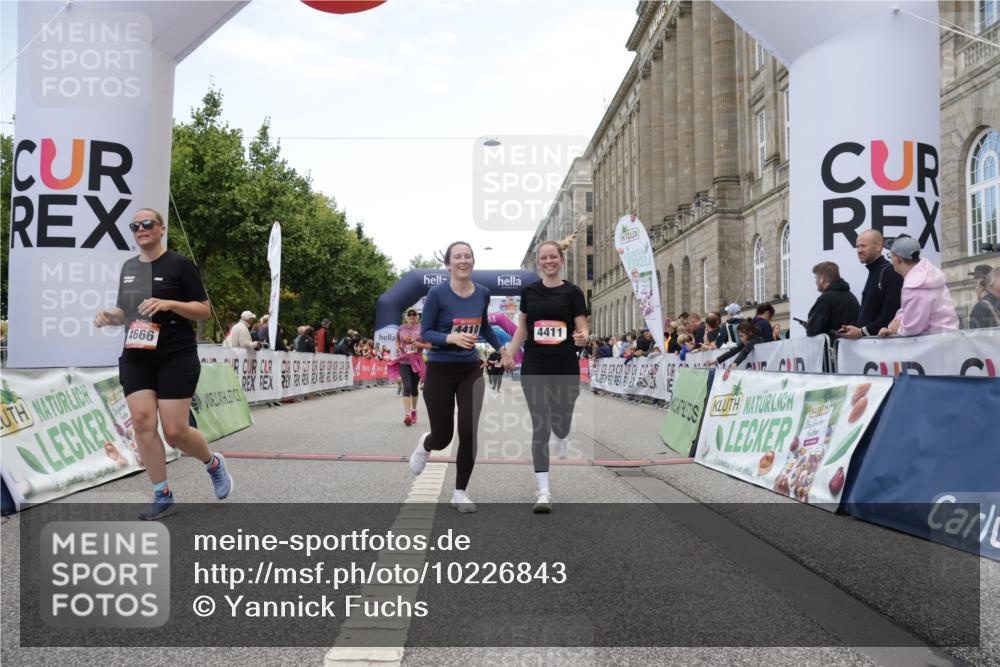 06.09.2026 - CURREX Alsterlauf Yannick Fuchs http://msf.ph/oto/10226843 06.09.2026 10:20:51 Ziel 2146, 2182, 4171, 4410, 4411, 4666, 5336, 5337, 6177, 6389, 6459 meine-sportfotos.de