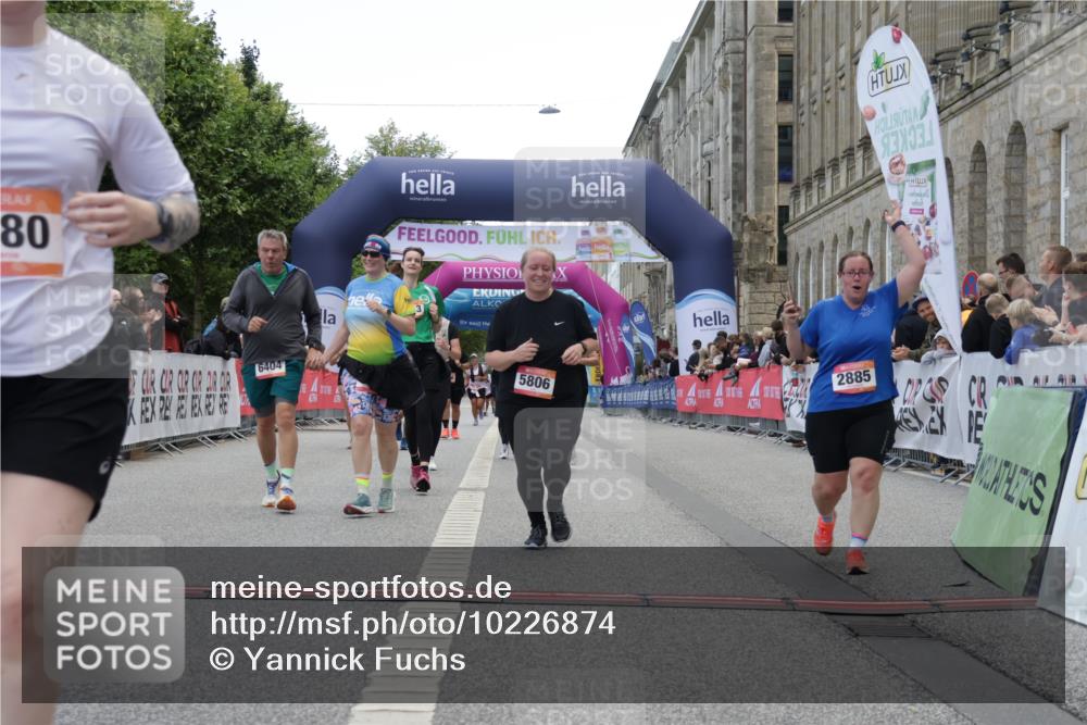 06.09.2026 - CURREX Alsterlauf Yannick Fuchs http://msf.ph/oto/10226874 06.09.2026 10:20:59 Ziel 2146, 2182, 2885, 5136, 5180, 5806, 6403, 6404 meine-sportfotos.de