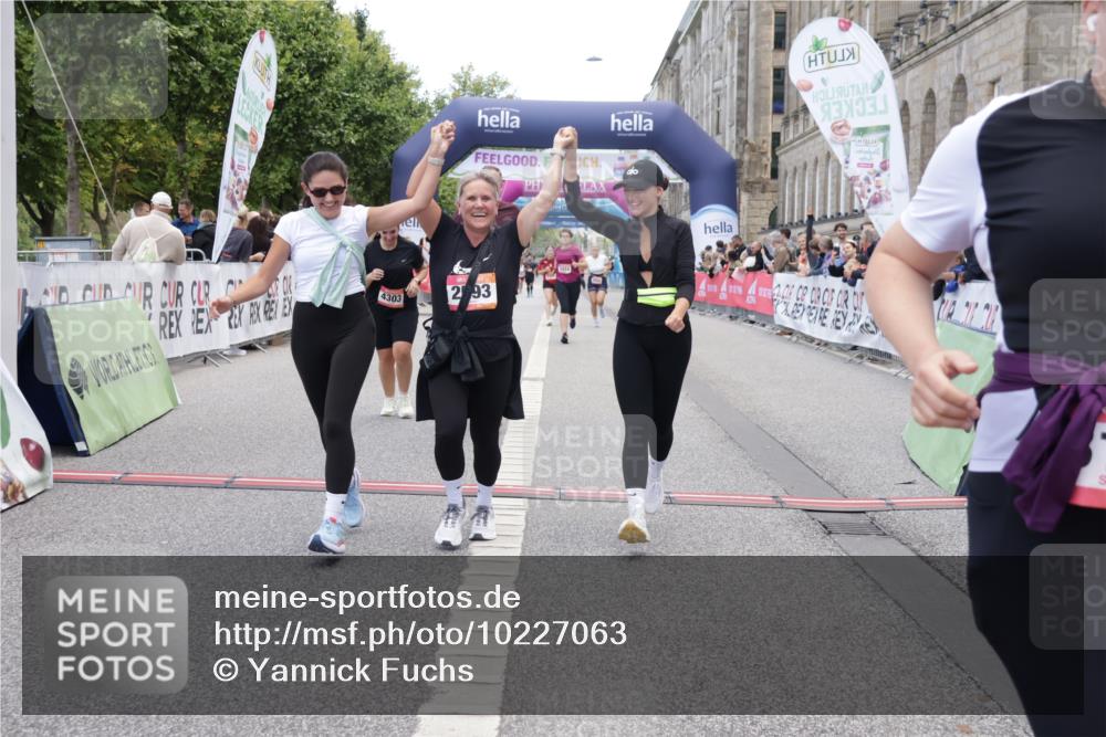 06.09.2026 - CURREX Alsterlauf Yannick Fuchs http://msf.ph/oto/10227063 06.09.2026 10:23:34 Ziel 2591, 2592, 2593, 2939, 3118, 3424, 4122, 4303, 5479, 5754 meine-sportfotos.de