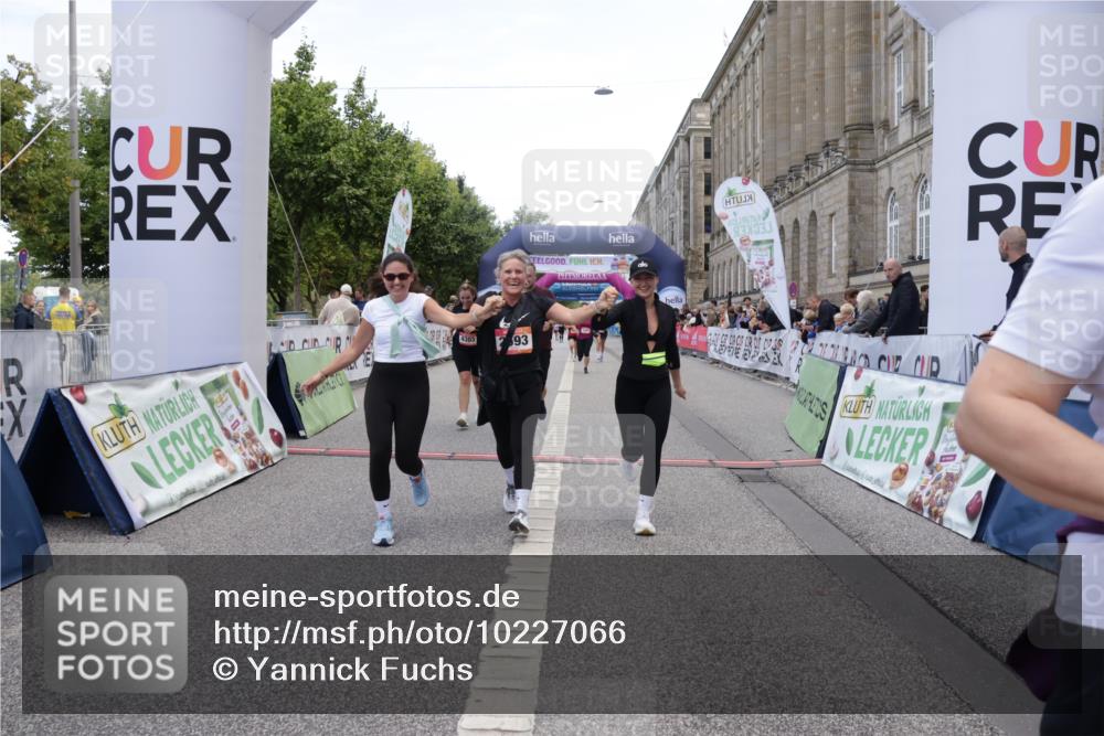 06.09.2026 - CURREX Alsterlauf Yannick Fuchs http://msf.ph/oto/10227066 06.09.2026 10:23:35 Ziel 2591, 2592, 2593, 2939, 3118, 3424, 4122, 4303, 5479, 5754, 8144 meine-sportfotos.de