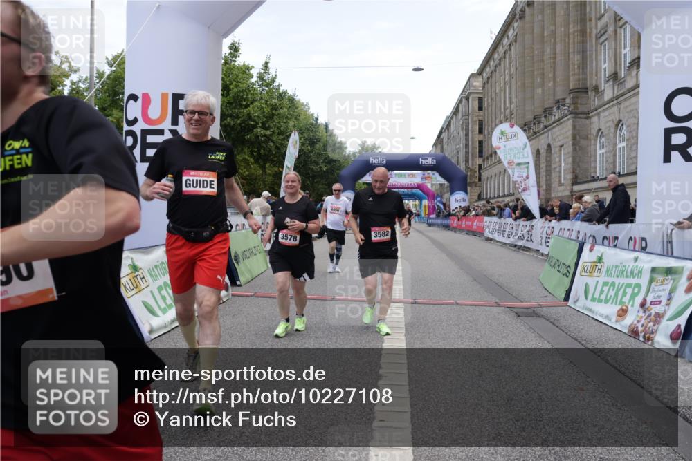 06.09.2026 - CURREX Alsterlauf Yannick Fuchs http://msf.ph/oto/10227108 06.09.2026 10:23:45 Ziel 3424, 3578, 3582, 4450, 4659, 6090, 8144 meine-sportfotos.de