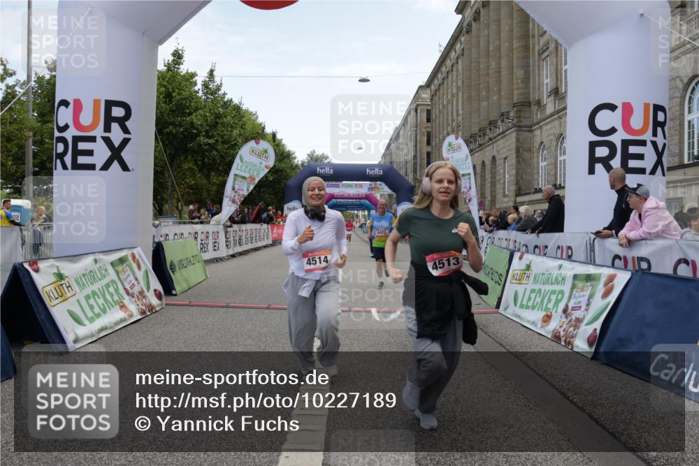 06.09.2026 - CURREX Alsterlauf Yannick Fuchs http://msf.ph/oto/10227189 06.09.2026 10:24:18 Ziel 2393, 3183, 3185, 3856, 3965, 4513, 4514, 5732, 6422 meine-sportfotos.de