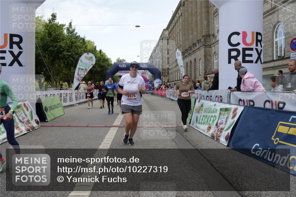 06.09.2026 - CURREX Alsterlauf Yannick Fuchs http://msf.ph/oto/10227319 06.09.2026 10:25:46 Ziel 2075, 2635, 2636, 3297, 3774, 4258, 6202, 6252, 6325 meine-sportfotos.de