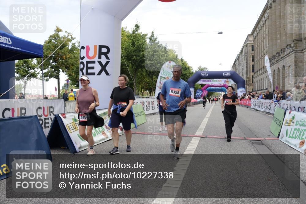 06.09.2026 - CURREX Alsterlauf Yannick Fuchs http://msf.ph/oto/10227338 06.09.2026 10:25:51 Ziel 2075, 2635, 2636, 3297, 3774, 4258, 4794, 5409, 6202, 6252, 6325 meine-sportfotos.de
