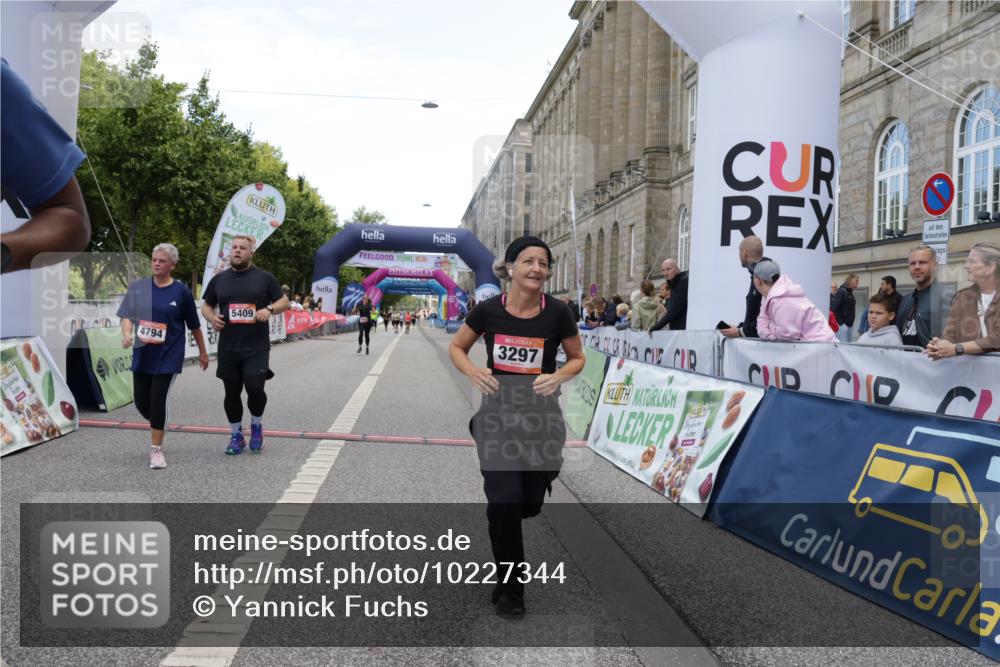 06.09.2026 - CURREX Alsterlauf Yannick Fuchs http://msf.ph/oto/10227344 06.09.2026 10:25:53 Ziel 2635, 2636, 3297, 4258, 4794, 5083, 5409, 6202, 6252, 6325 meine-sportfotos.de