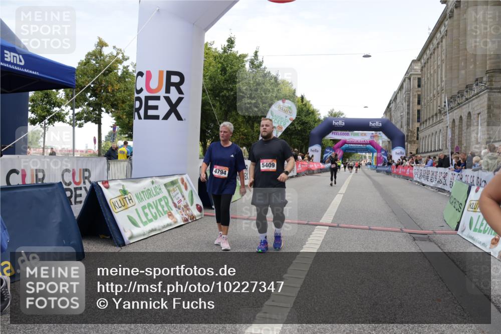 06.09.2026 - CURREX Alsterlauf Yannick Fuchs http://msf.ph/oto/10227347 06.09.2026 10:25:53 Ziel 2635, 2636, 3297, 4258, 4794, 5083, 5409, 6202, 6252, 6325 meine-sportfotos.de