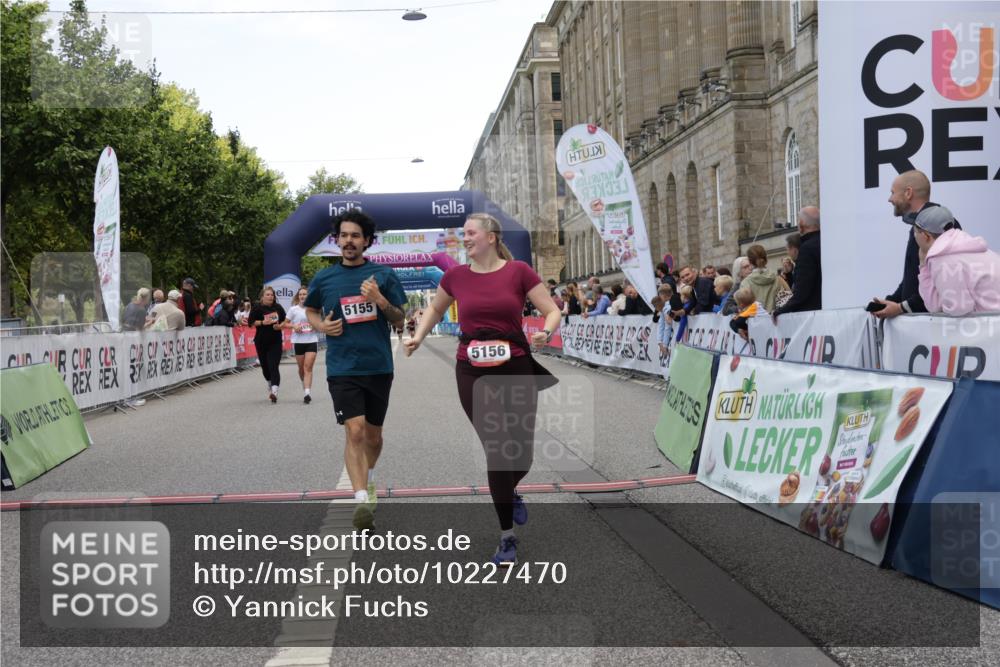 06.09.2026 - CURREX Alsterlauf Yannick Fuchs http://msf.ph/oto/10227470 06.09.2026 10:27:01 Ziel 2790, 2791, 4484, 4489, 4978, 5066, 5155, 5156 meine-sportfotos.de