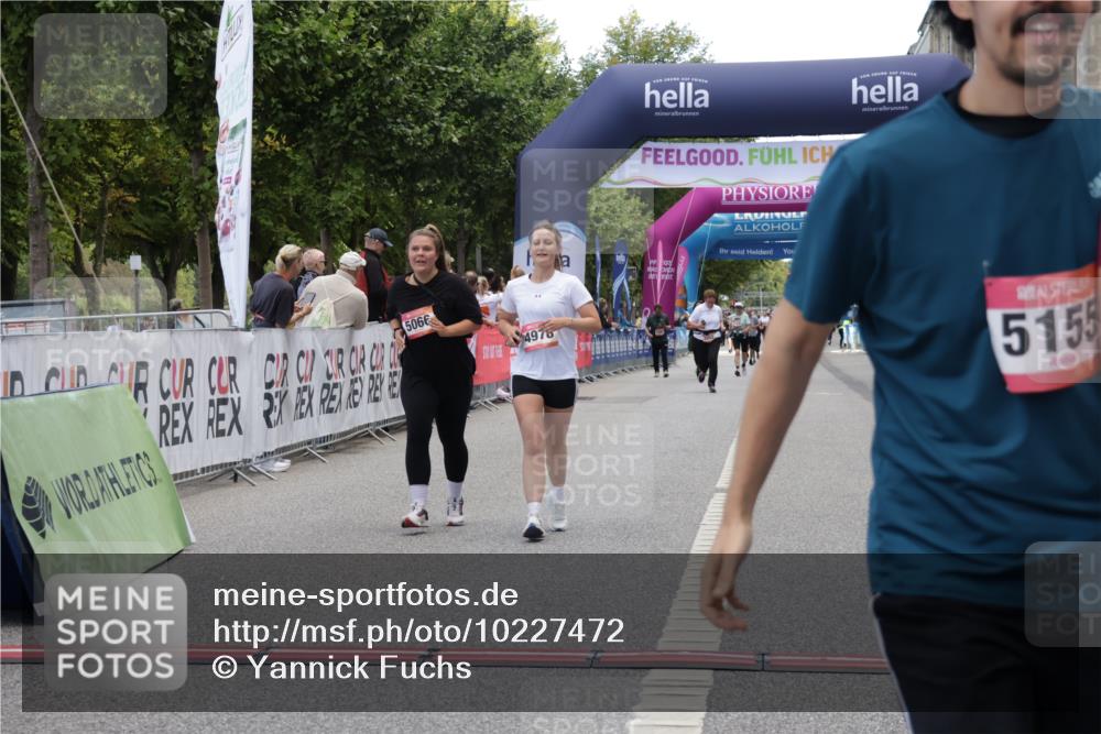 06.09.2026 - CURREX Alsterlauf Yannick Fuchs http://msf.ph/oto/10227472 06.09.2026 10:27:03 Ziel 2790, 2791, 4484, 4489, 4978, 5066, 5155, 5156 meine-sportfotos.de