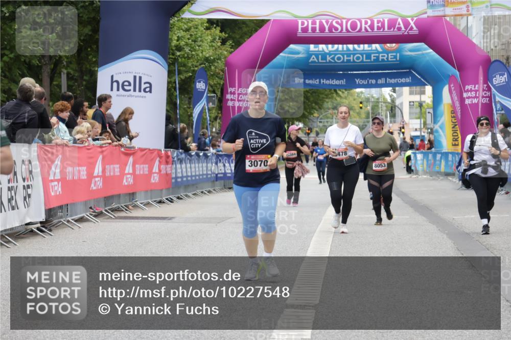 06.09.2026 - CURREX Alsterlauf Yannick Fuchs http://msf.ph/oto/10227548 06.09.2026 10:27:37 Ziel 3070, 4307 meine-sportfotos.de