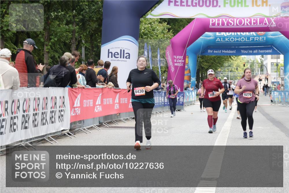 06.09.2026 - CURREX Alsterlauf Yannick Fuchs http://msf.ph/oto/10227636 06.09.2026 10:28:20 Ziel 3460, 6430 meine-sportfotos.de