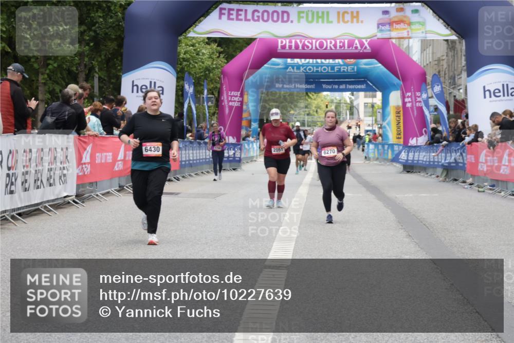 06.09.2026 - CURREX Alsterlauf Yannick Fuchs http://msf.ph/oto/10227639 06.09.2026 10:28:21 Ziel 3460, 6430 meine-sportfotos.de